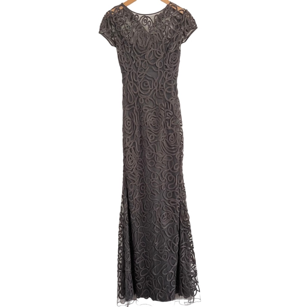 Anny Lee Gray Swirl Appliqué Short Sleeve Fitted Long Gown XS